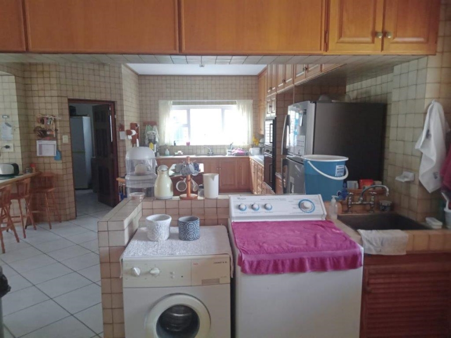 4 Bedroom Property for Sale in Aston Bay Eastern Cape
